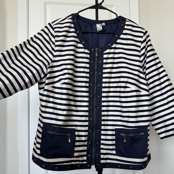 SilkLand Woman’s Stripped Jacket with Gold Studs - 1X - Picture 1 of 14